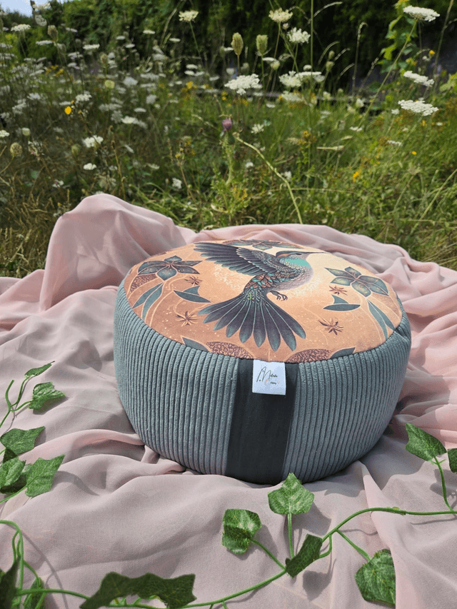 Zafu, coussin de méditation Colibri en épeautre 