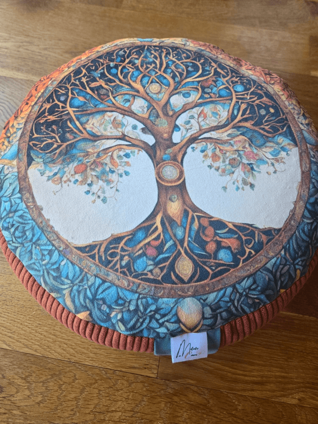 Zafu , coussin de méditation artisanal arbre de vie